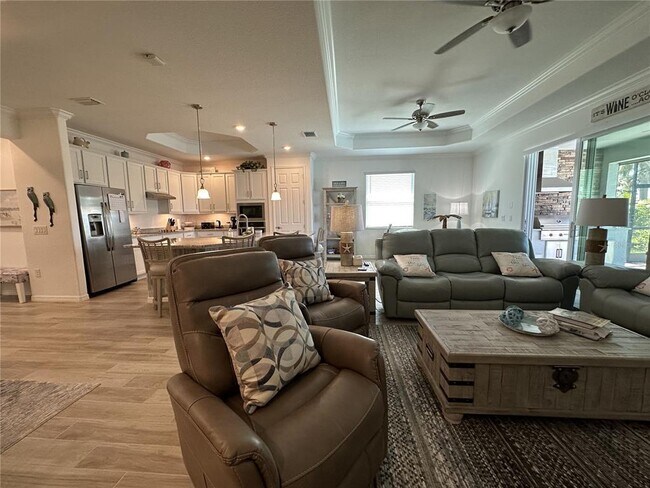 Foto del edificio - 25241 Longmeadow Dr