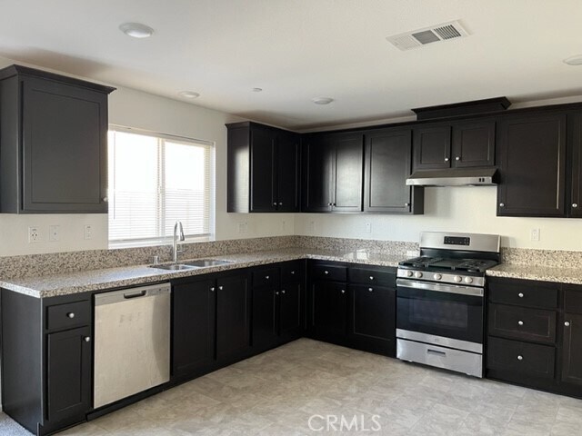 Building Photo - 32973 Middlegate Pl