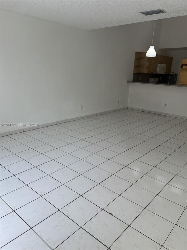 Foto del edificio - 6804 SW 37th St