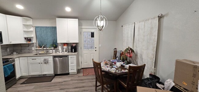 Foto del edificio - 8329 Medicine Bow Cir