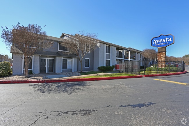 Agave Falls Apartments Austin Tx Building Shot Agave Falls