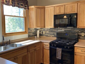 Building Photo - 173 Treetop Ln