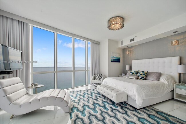 Building Photo - 18101 Collins Ave