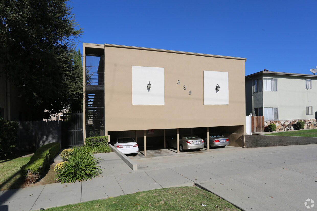 Foto del edificio - 339 Geneva St