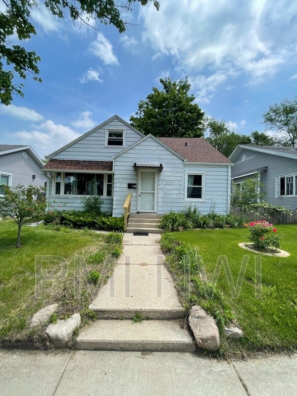 130 S Dickson St, Michigan City, IN 46360 House Rental in Michigan