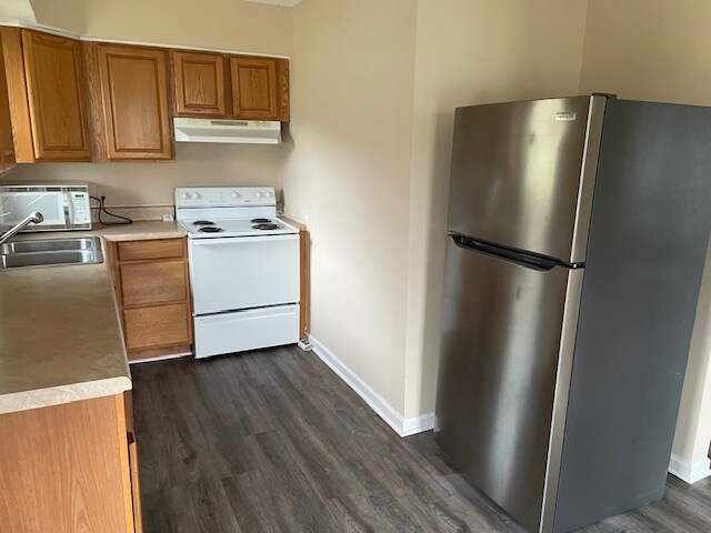 Foto del edificio - 309 Granada Dr