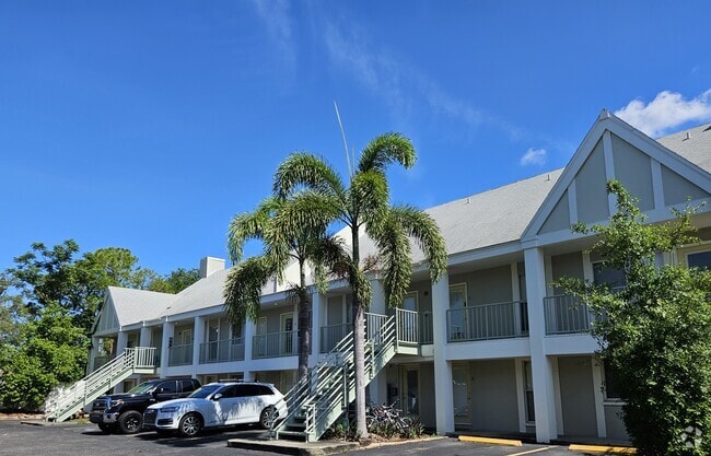 Building Photo - Westhaven Residence