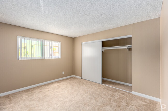 2BR, 1BA - 790SF - Bedroom - Royal Village Apartments