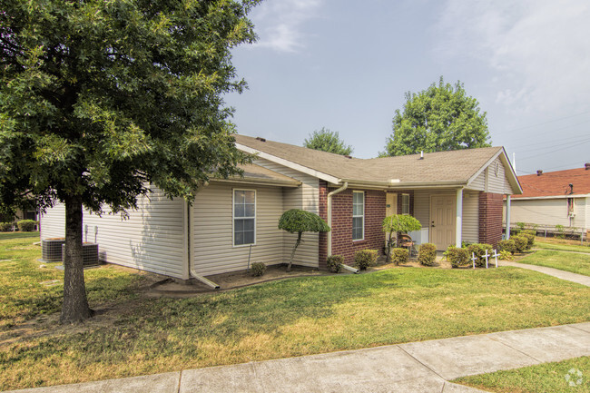 Building Photo - West Memphis Senior Apartment Homes