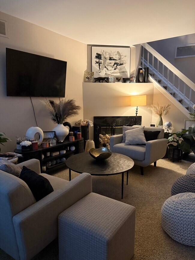 Foto del edificio - 7120 Nottingham Ct