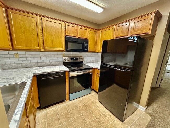 Foto del edificio - 221 Simba Way