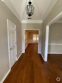 Building Photo - 10380 Hunters Ridge Dr