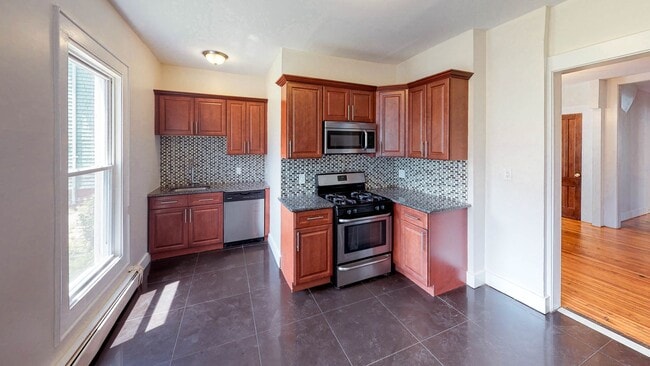 244 - 244 Apartment