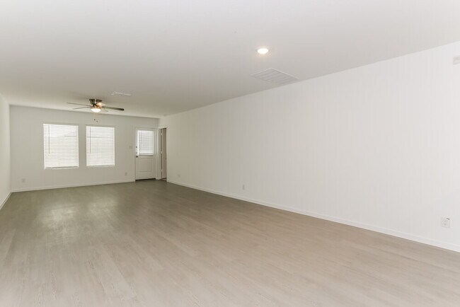 Foto del edificio - 1227 Canyon Wren Dr