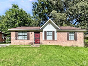 Building Photo - 3582 Kensett Dr
