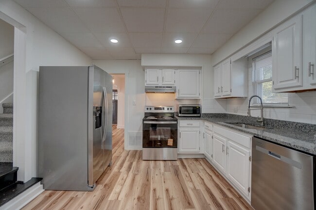 Foto del edificio - 4 Runyan Ct