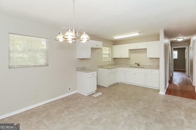 Foto del edificio - 2114 Slate Rd