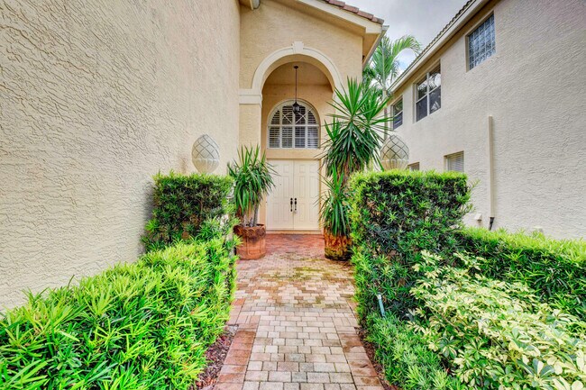 Building Photo - 8957 Sandy Crest Ln