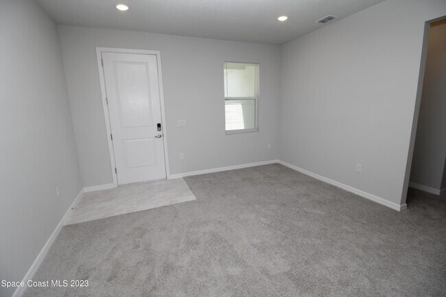Foto del edificio - 743 Andrew St SE