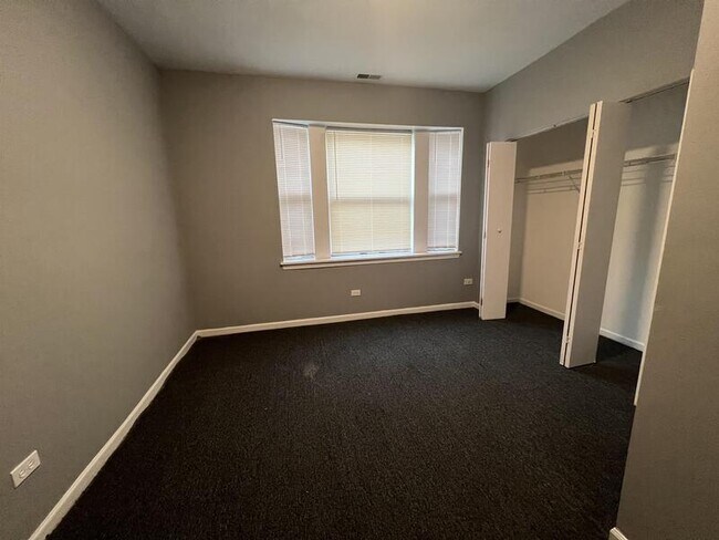 Foto del edificio - 909 S Drexel Blvd