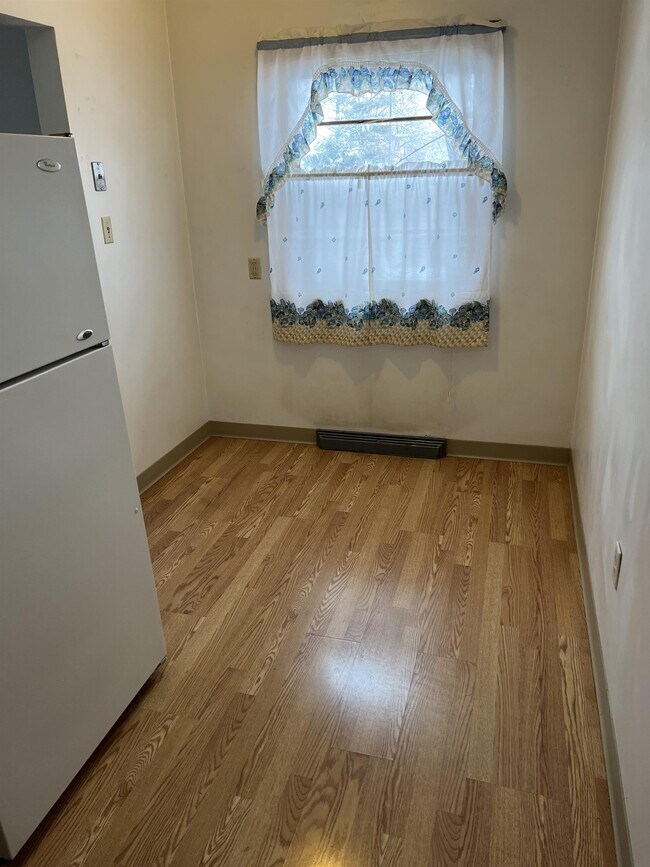 Foto del edificio - 1617 A Ave NE