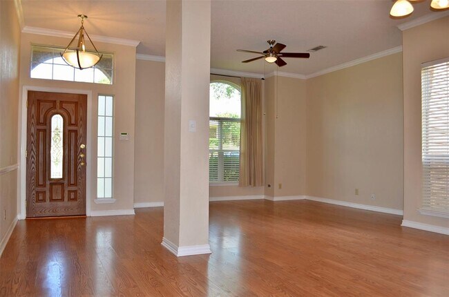Building Photo - 2124 Fawn Ridge Trail