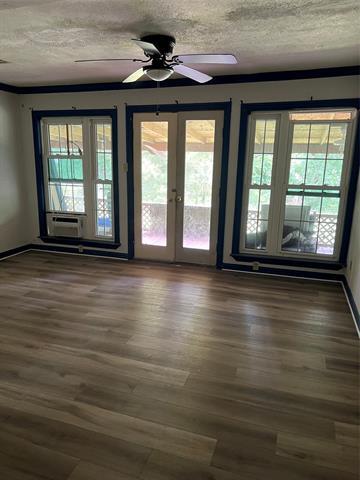Foto del edificio - 4507 Co Rd 446