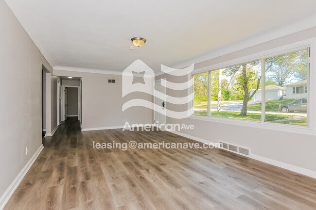 Foto del edificio - 327 Wedge Dr