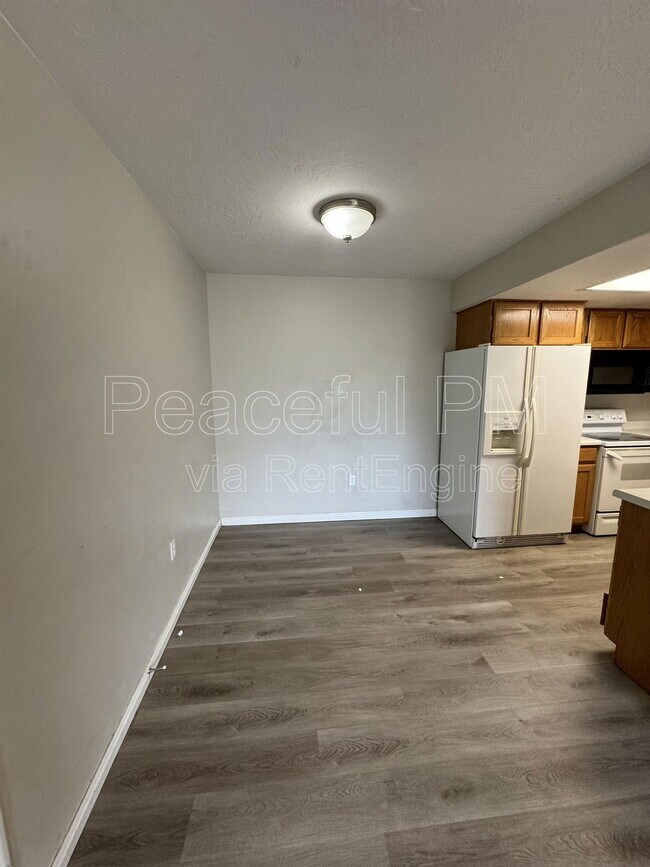 Foto del edificio - 1281 W 1480 N St
