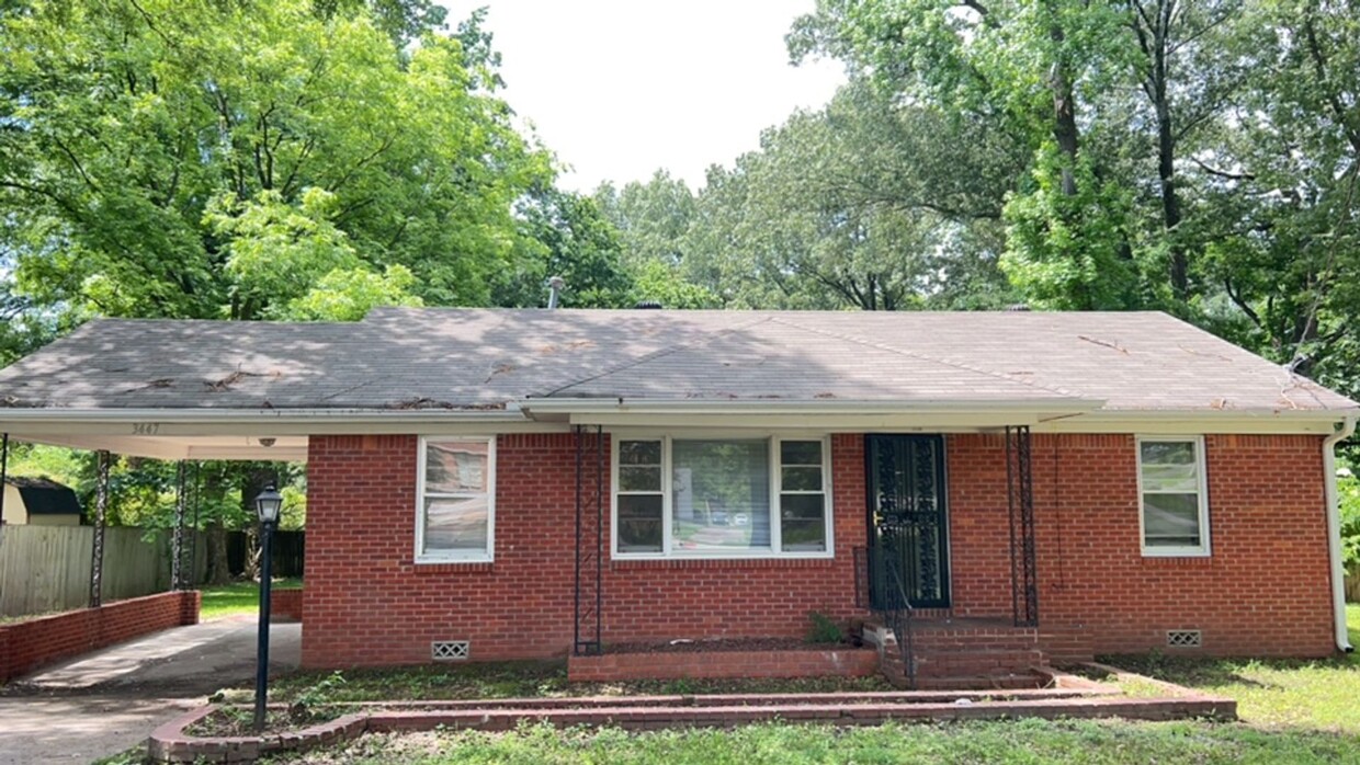 Primary Photo - 4 Success Realty is now offering this Spac...