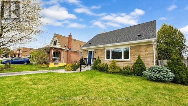Building Photo - 386 Whitney Ave