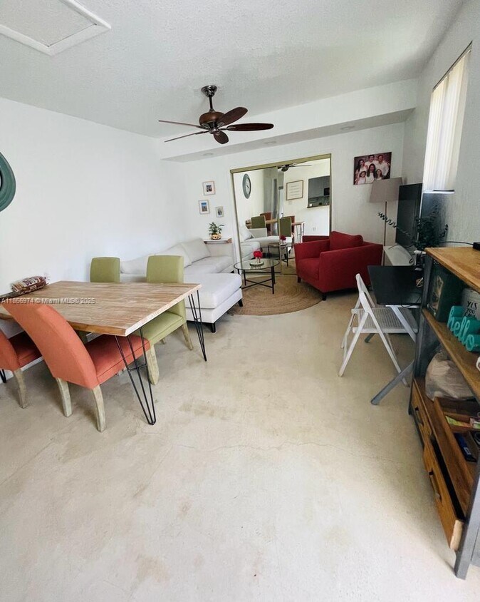 Foto principal - 1901 N 48th Ave