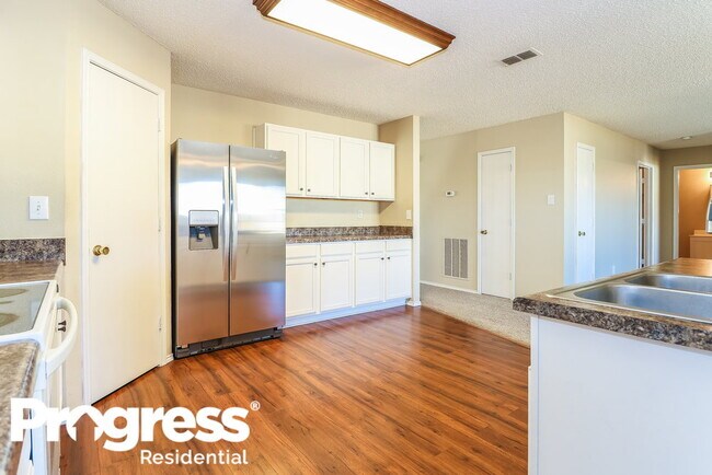 Foto del edificio - 2536 Timberbrook Trail
