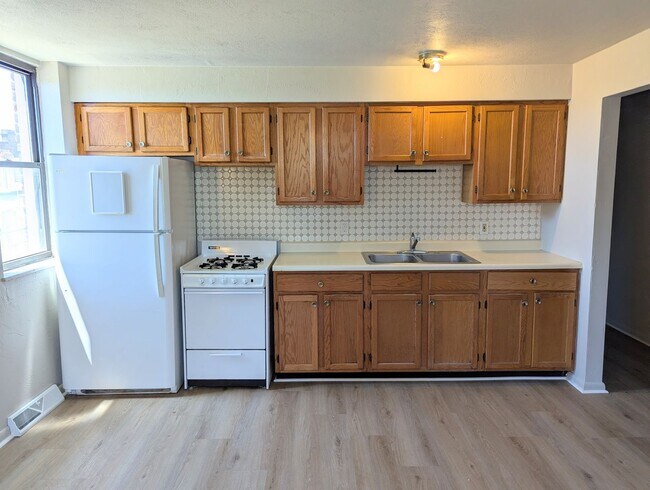 Foto del edificio - 3227 Hardie Wy