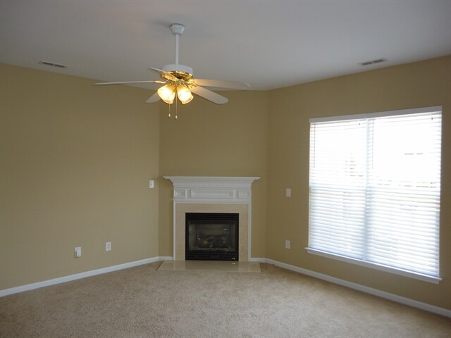 Foto del edificio - 4134 Vance Road North