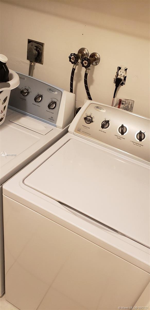 Foto del edificio - 15855 SW 71st Terrace