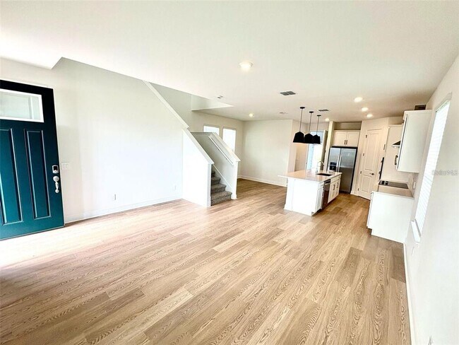 Building Photo - 5014 Railroad Vine Aly