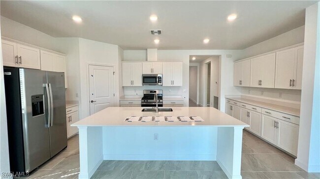 Building Photo - 20217 Millrun Dr
