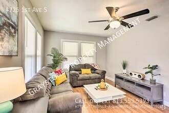 Building Photo - 4725 1st Ave S
