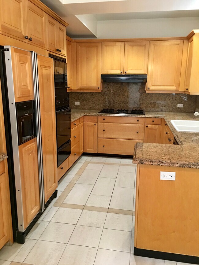 Foto del edificio - 12222 Wilshire Blvd