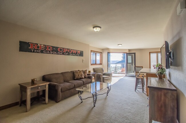 Foto del edificio - 1044 S Lakeview Heights