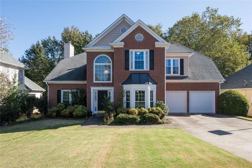 Foto principal - 2433 Gablewood Dr NE