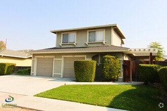 Building Photo - 5684 Chesbro Ave