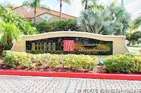 Building Photo - 1721 Village Blvd