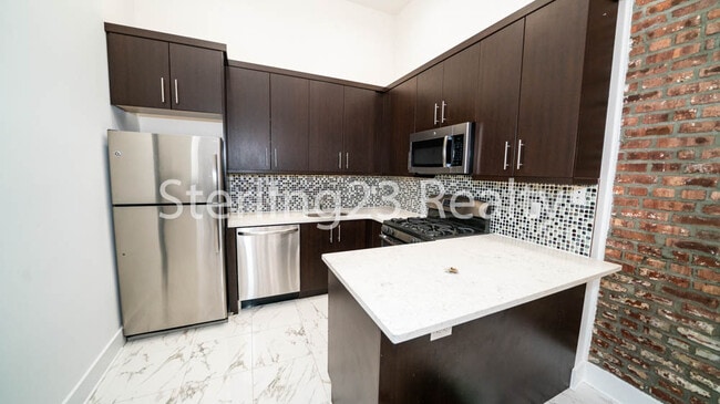 Foto del edificio - 2535 23rd St