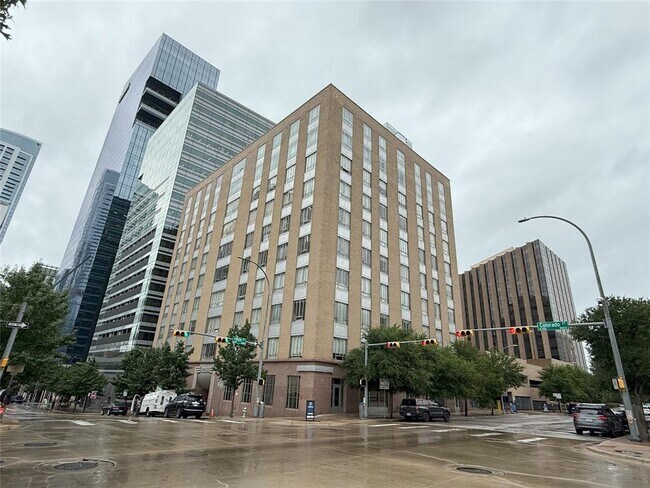Foto del edificio - 710 Colorado St