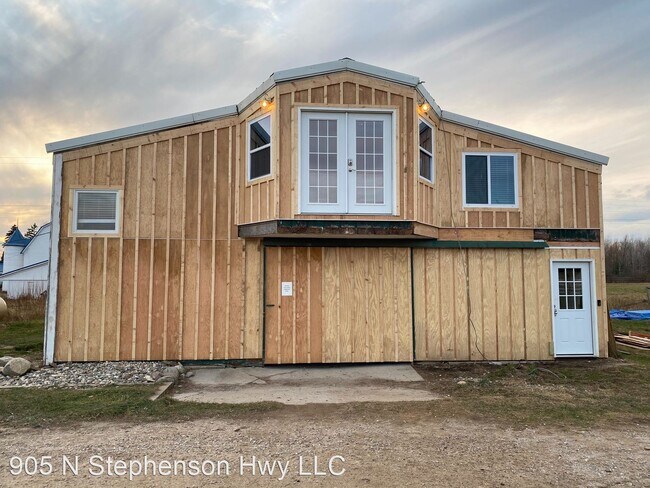 Building Photo - 3 br, 1 bath House - 11399 Boyne City Rd