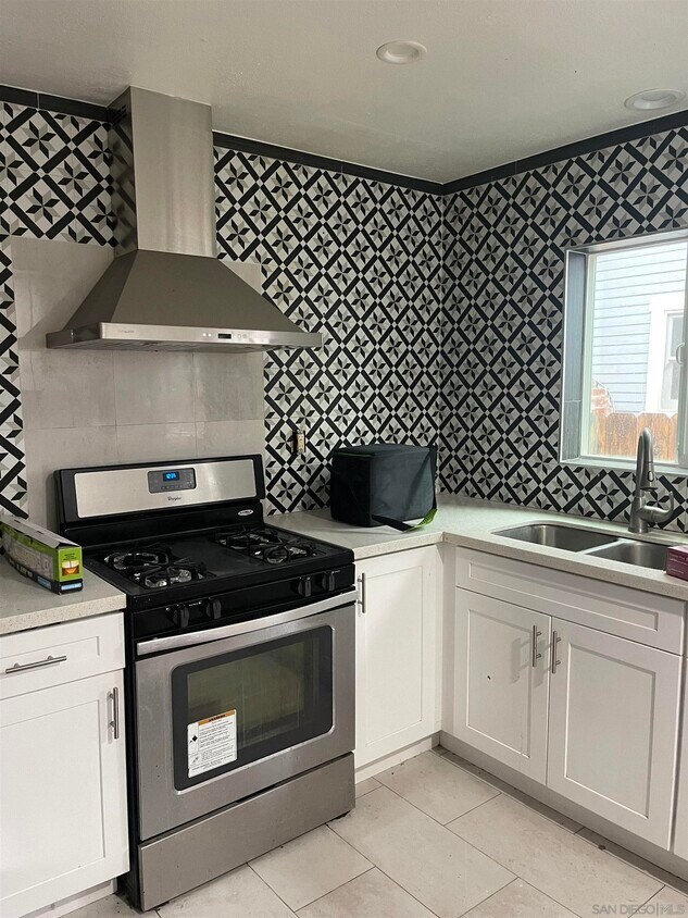 Foto principal - 4211 Poplar St