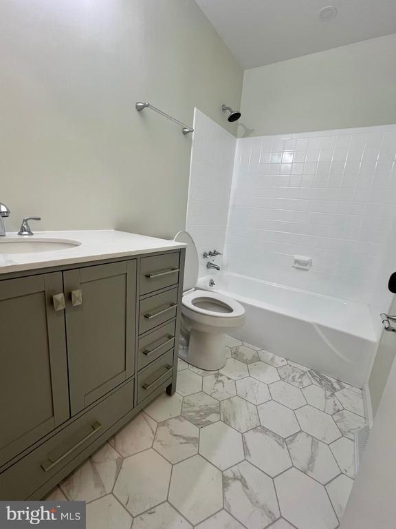 Foto del edificio - 13515 Reid Cir