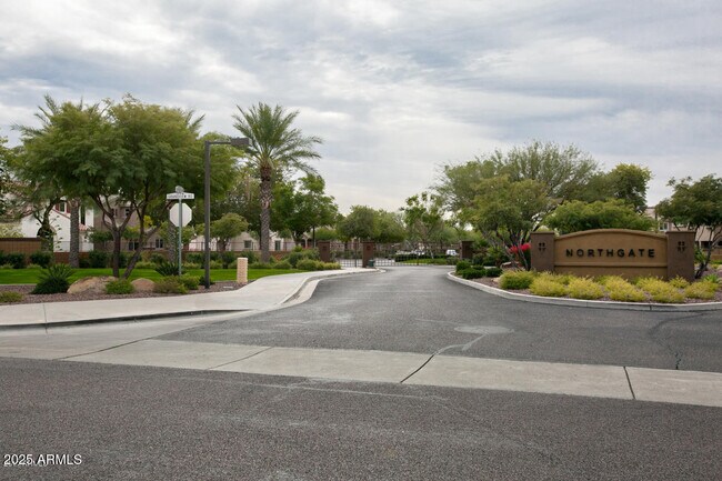 Foto del edificio - 16013 N 21st Ln